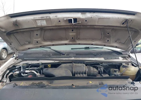 2013 Ford E-150 Commercial z USA, uszkodzony, nr VIN 1FTNE1EW3DDA69192